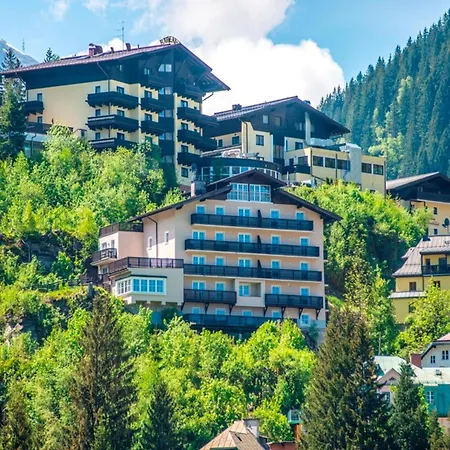 Beautiful With Free Parking Bad Gastein
