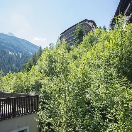 Appartement In Near Slopes Bad Gastein